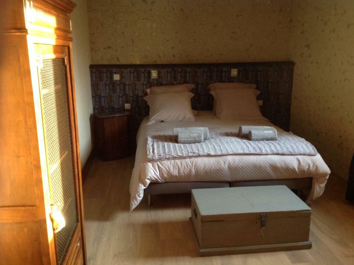 Le Moulin de Chareau Bed & Breakfast Reugny  Exterior foto